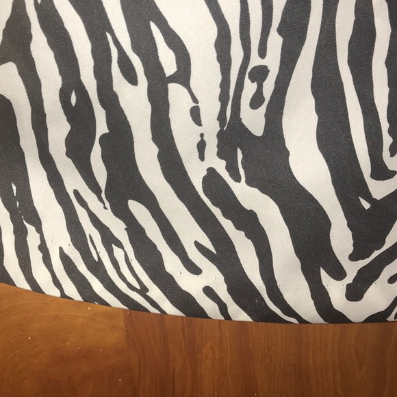 Express Racer Back Tank - Picture 5 of 6